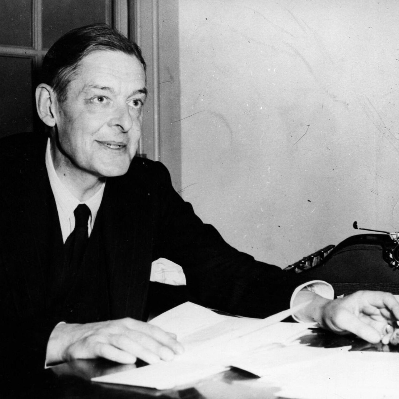 Thomas S. Eliot Poetry Notes (H1 Sample Essay)